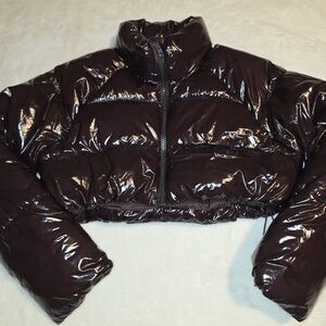 ZARA Burgundy Cropped Puffer Jacket Size Large Shiny Zip Bubble Winter Coat